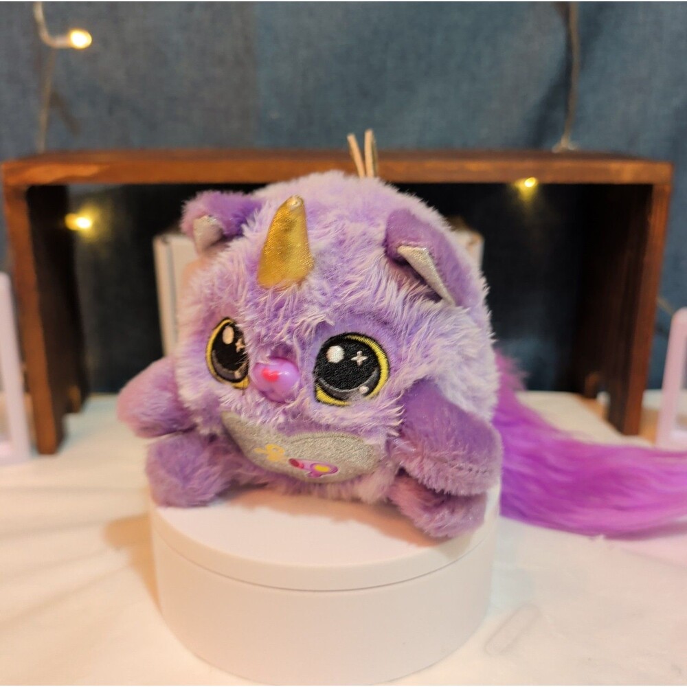 Zuru Rainbocorns Purple Kittycorn Fluffy Tail Gold Wings 2024